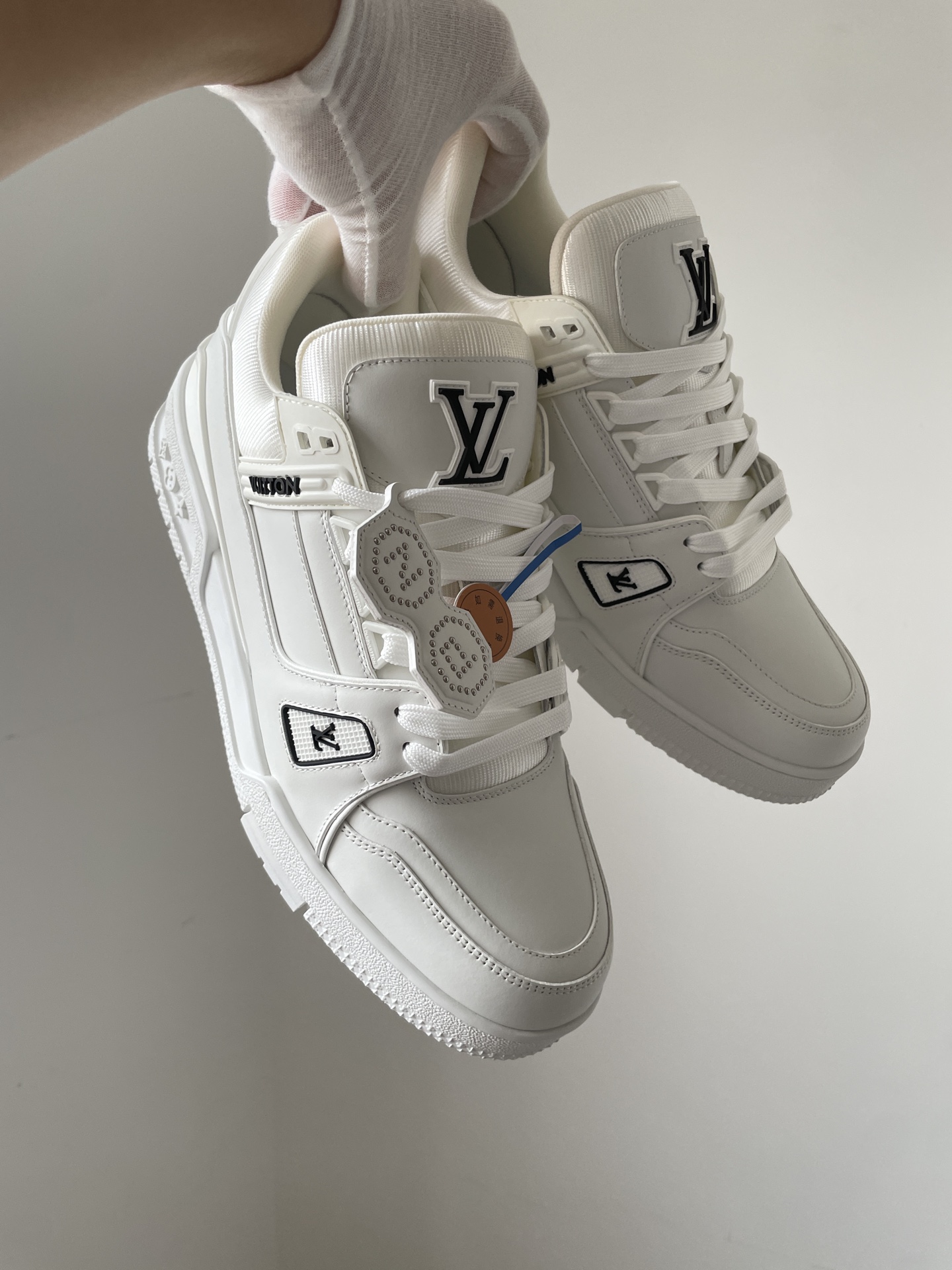 Louis Vuitton x Nigo Trainer FW25 White Leather Low-Top Sneakers - Image 5