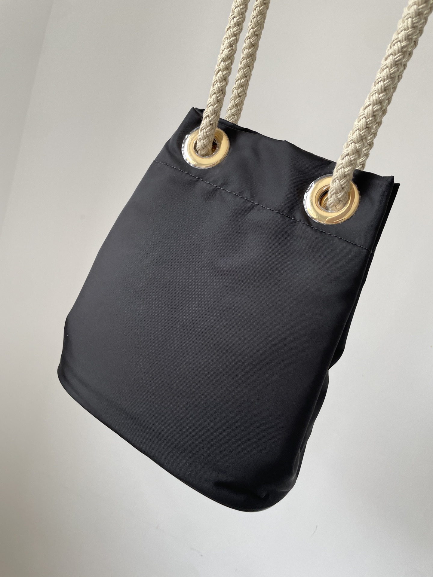 Prada Re-Nylon Small Bucket Bag Black - Image 5