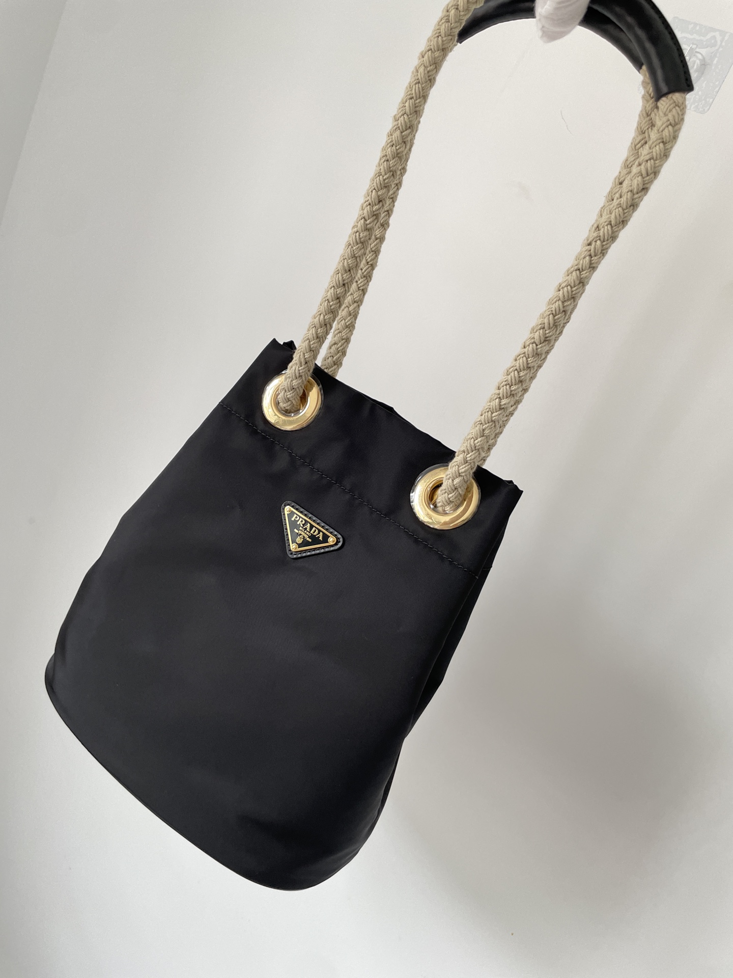 Prada Re-Nylon Small Bucket Bag Black - Image 7