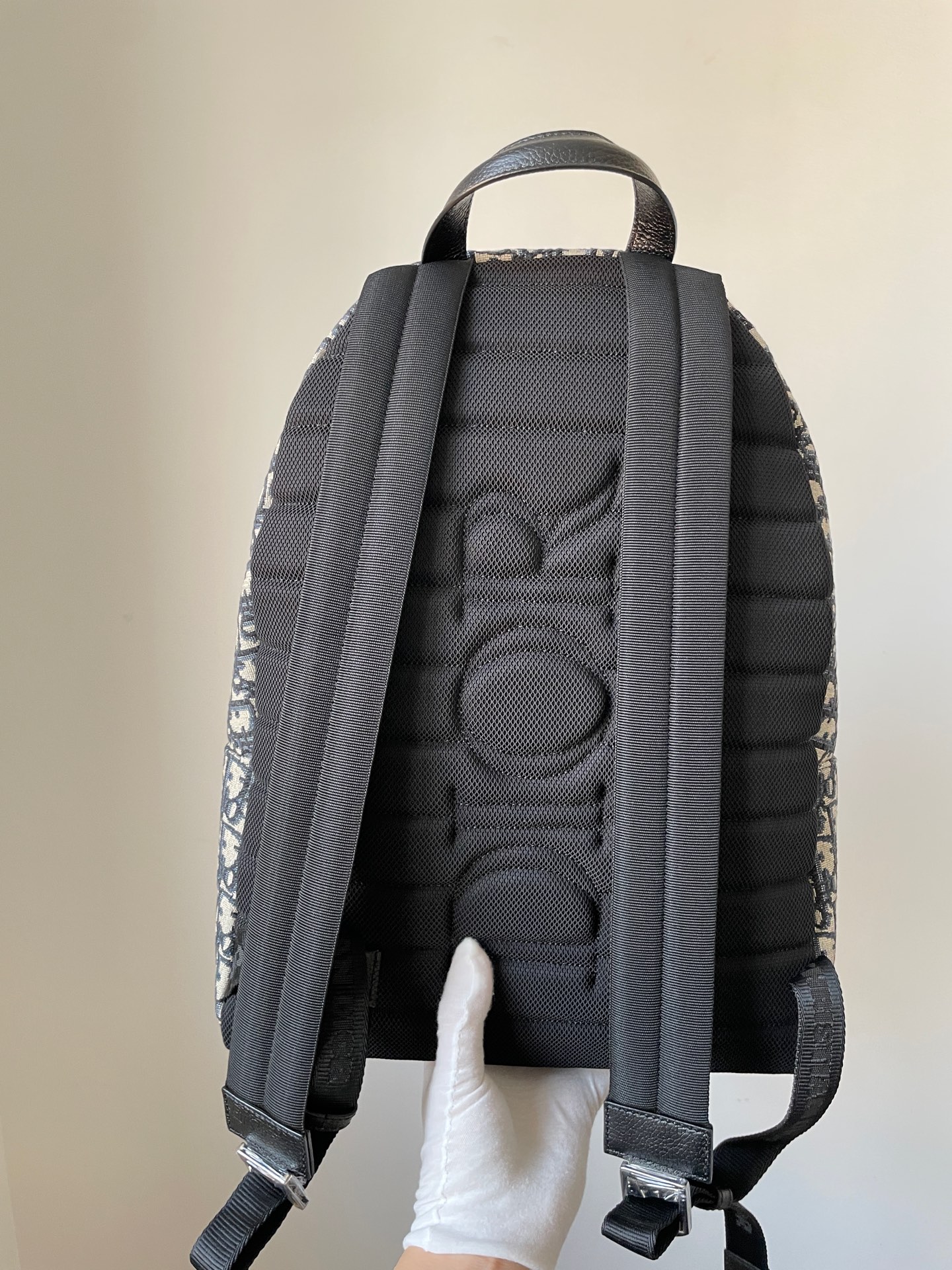 Dior Rider Large Beige and Black Oblique Jacquard Backpack - Image 5