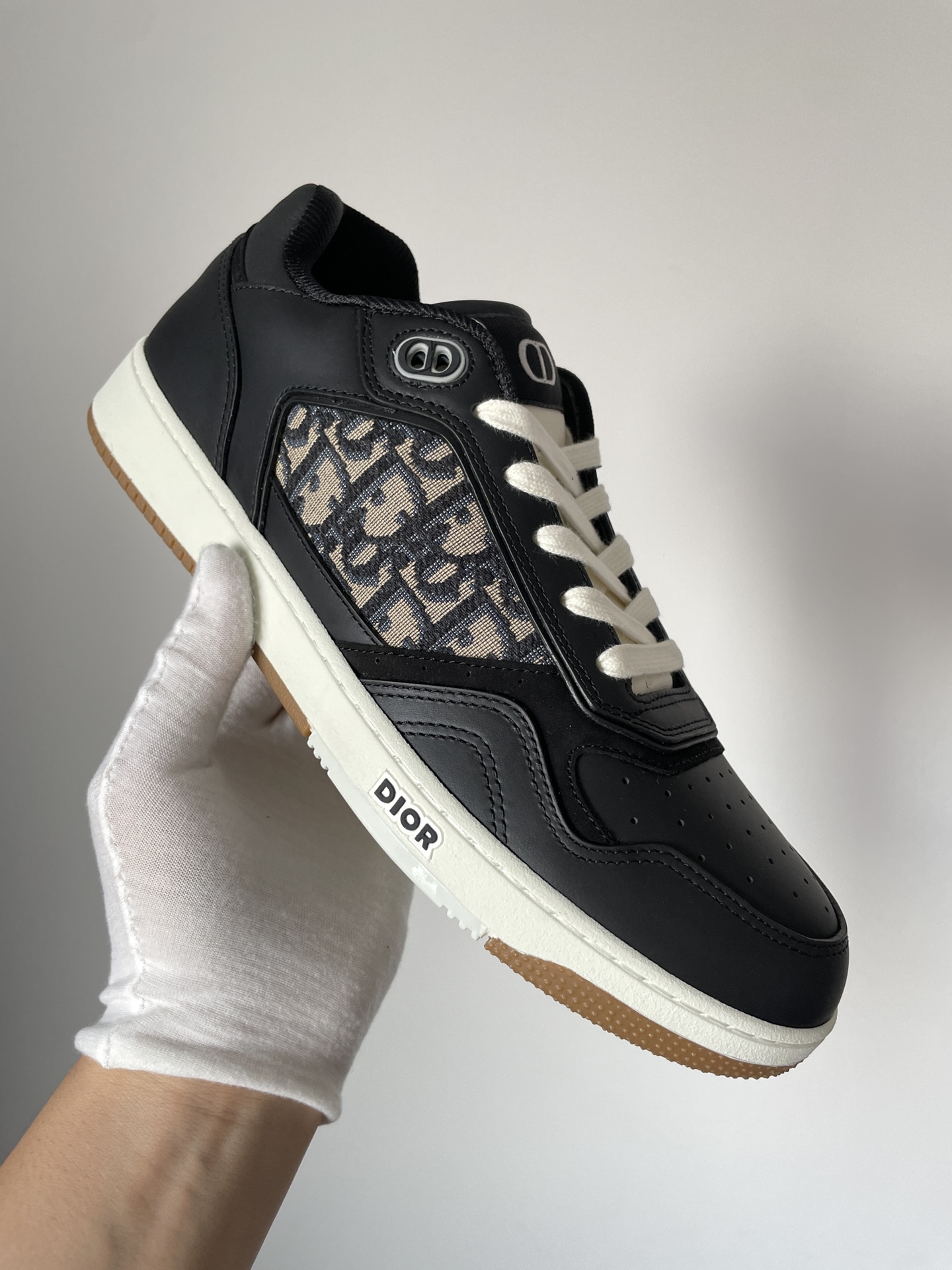 Dior B27 Calfskin Fabric Low-Top Sneakers Unisex Black - Image 4