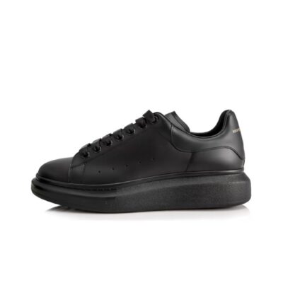 Alexander McQueen Oversized Sneaker Smooth Calfskin Casual Low-Top Sneakers Men Black