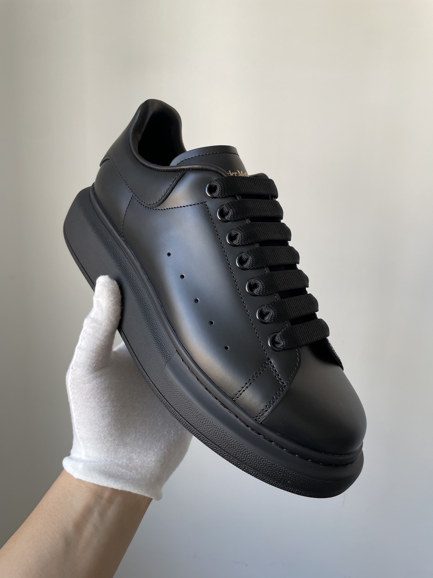 Alexander McQueen Oversized Sneaker Smooth Calfskin Casual Low-Top Sneakers Men Black - Image 2