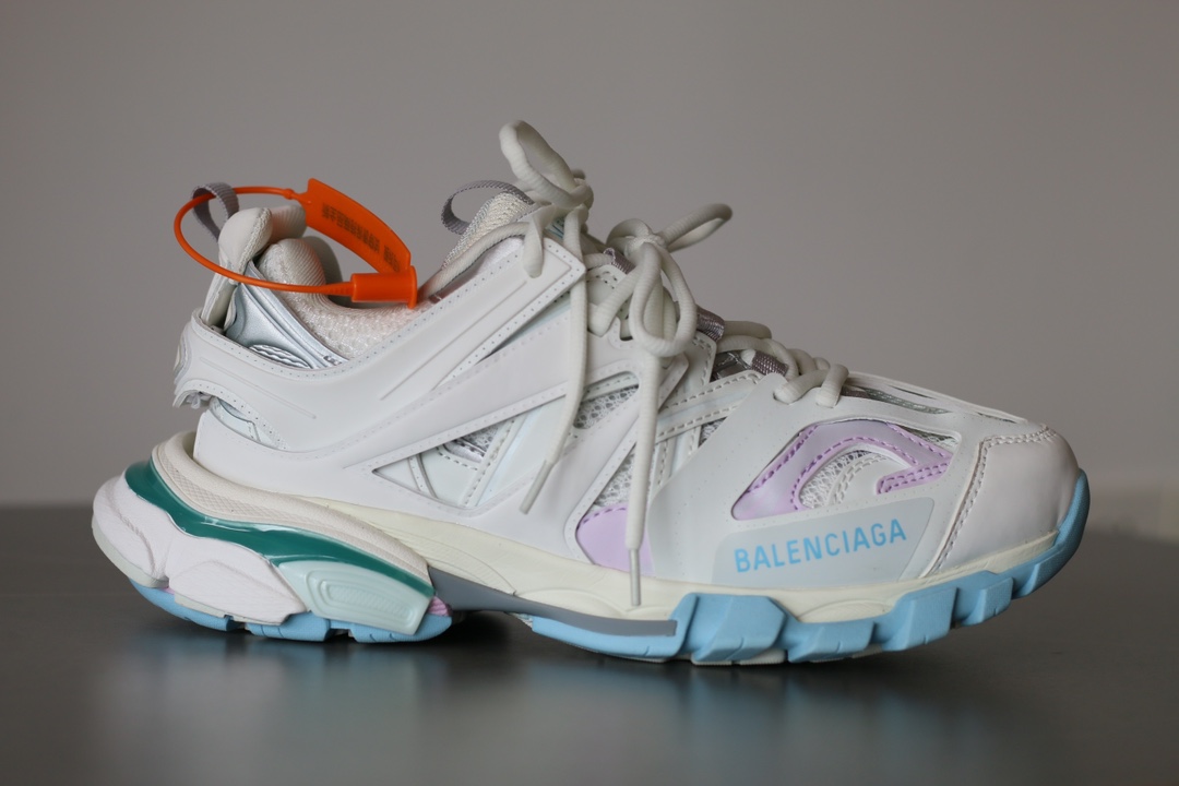 Balenciaga Track Low-Top White Blue Sneakers for Women - Image 3