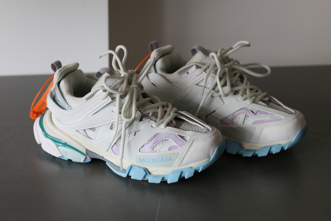 Balenciaga Track Low-Top White Blue Sneakers for Women - Image 5