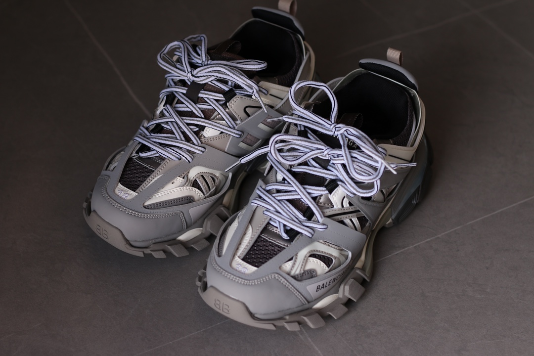 Balenciaga Track Round-Toe Lace-Up Low-Top Gray White Sneakers - Image 4