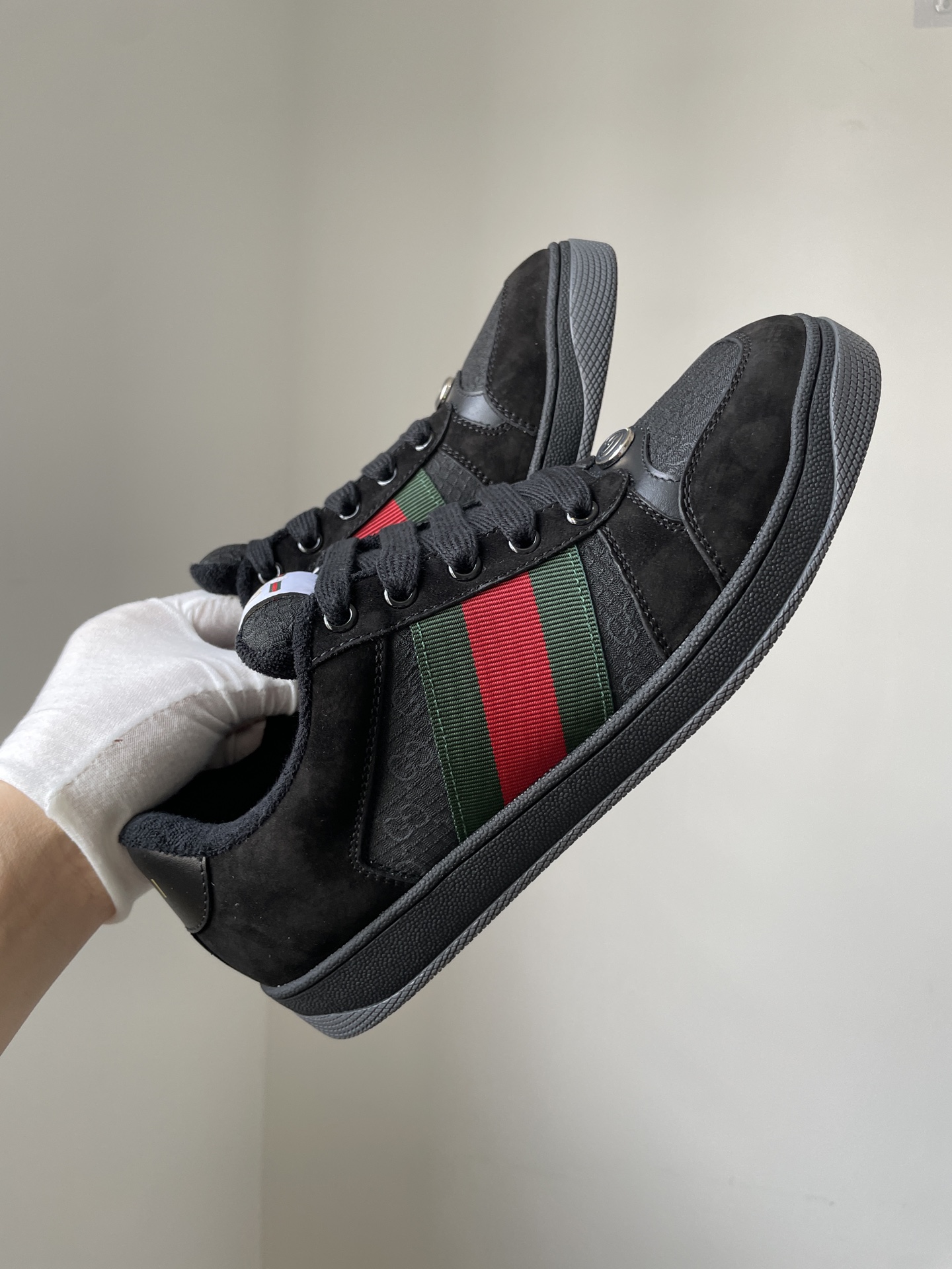 Gucci Screener Round Toe Lace-Up Sneakers Men Black - Image 3