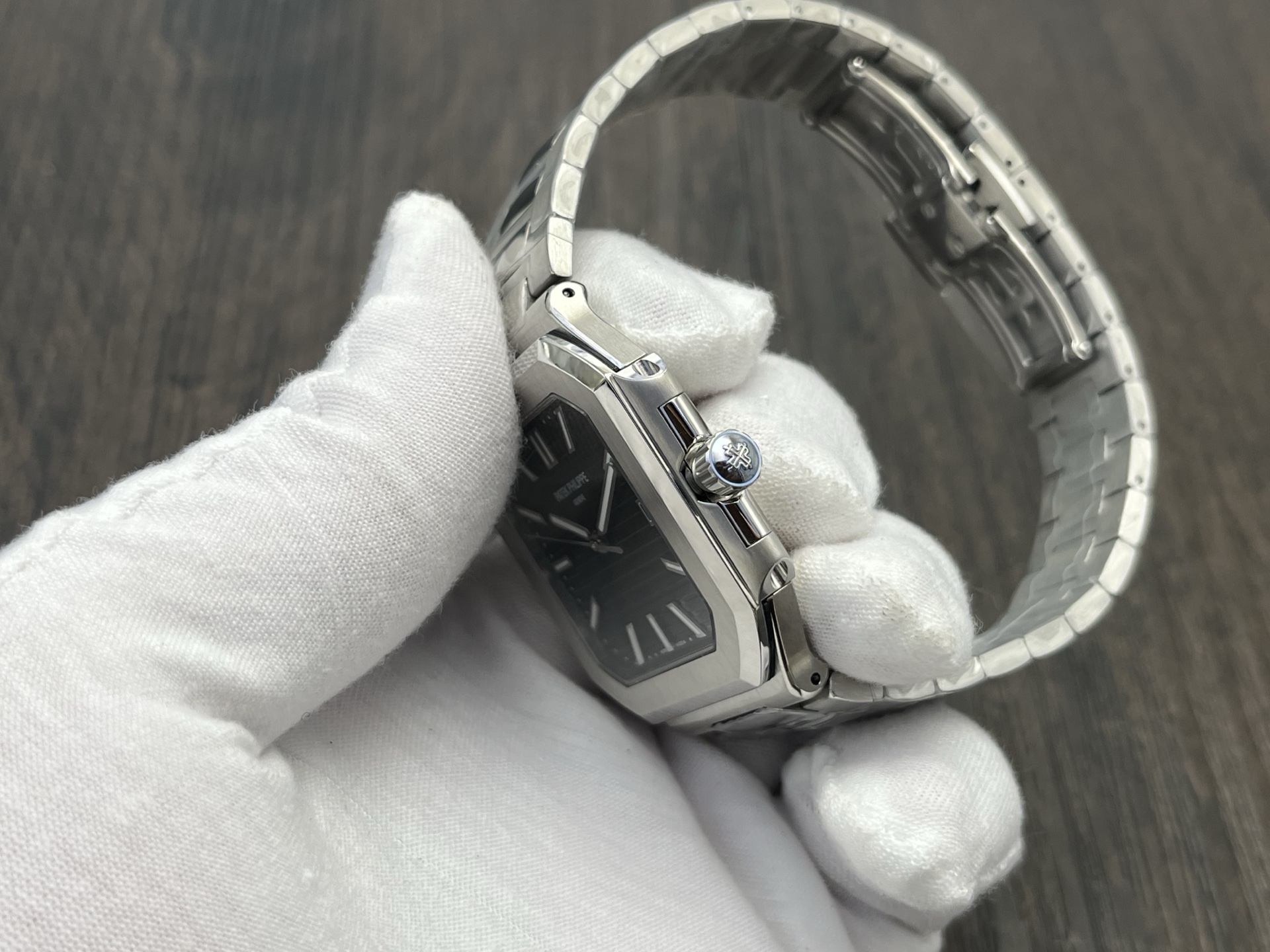 Patek Philippe Cubitus Series Automatic 45mm Black Dial Stainless Steel - Image 5