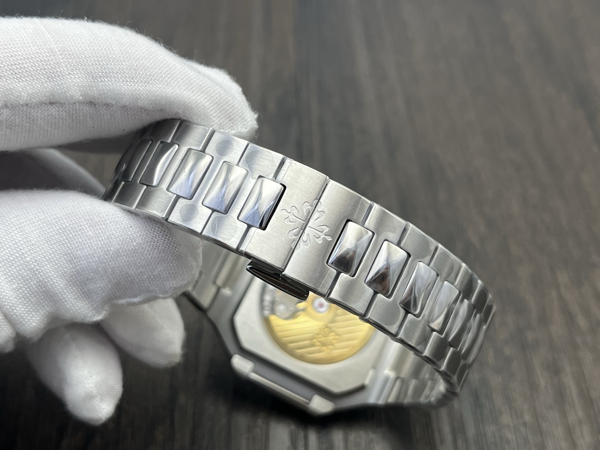 Patek Philippe Cubitus Series Automatic 45mm White Dial Stainless Steel - Image 7