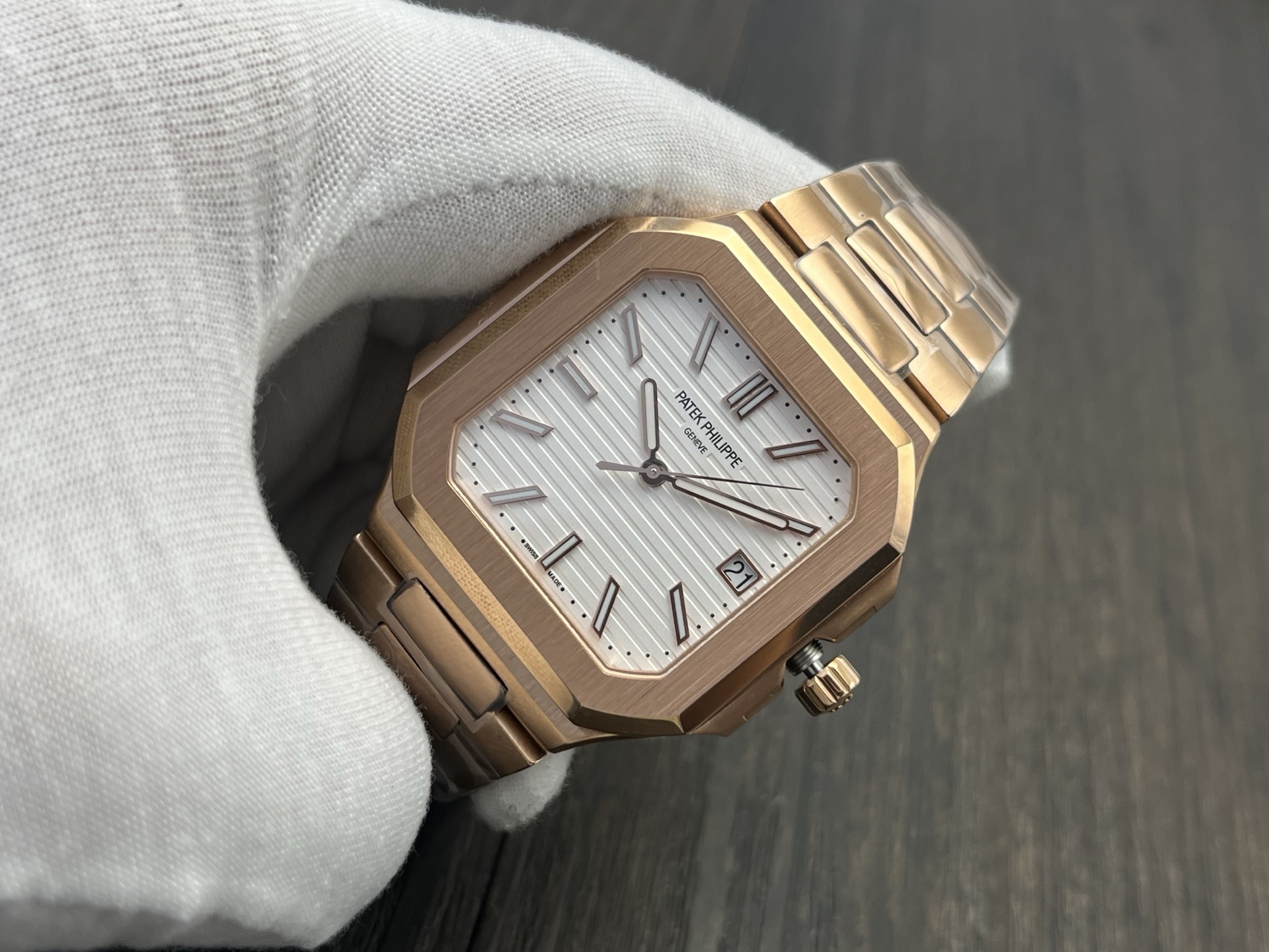 Patek Philippe Cubitus Series Automatic 45mm White Dial 18K Rose Gold - Image 3