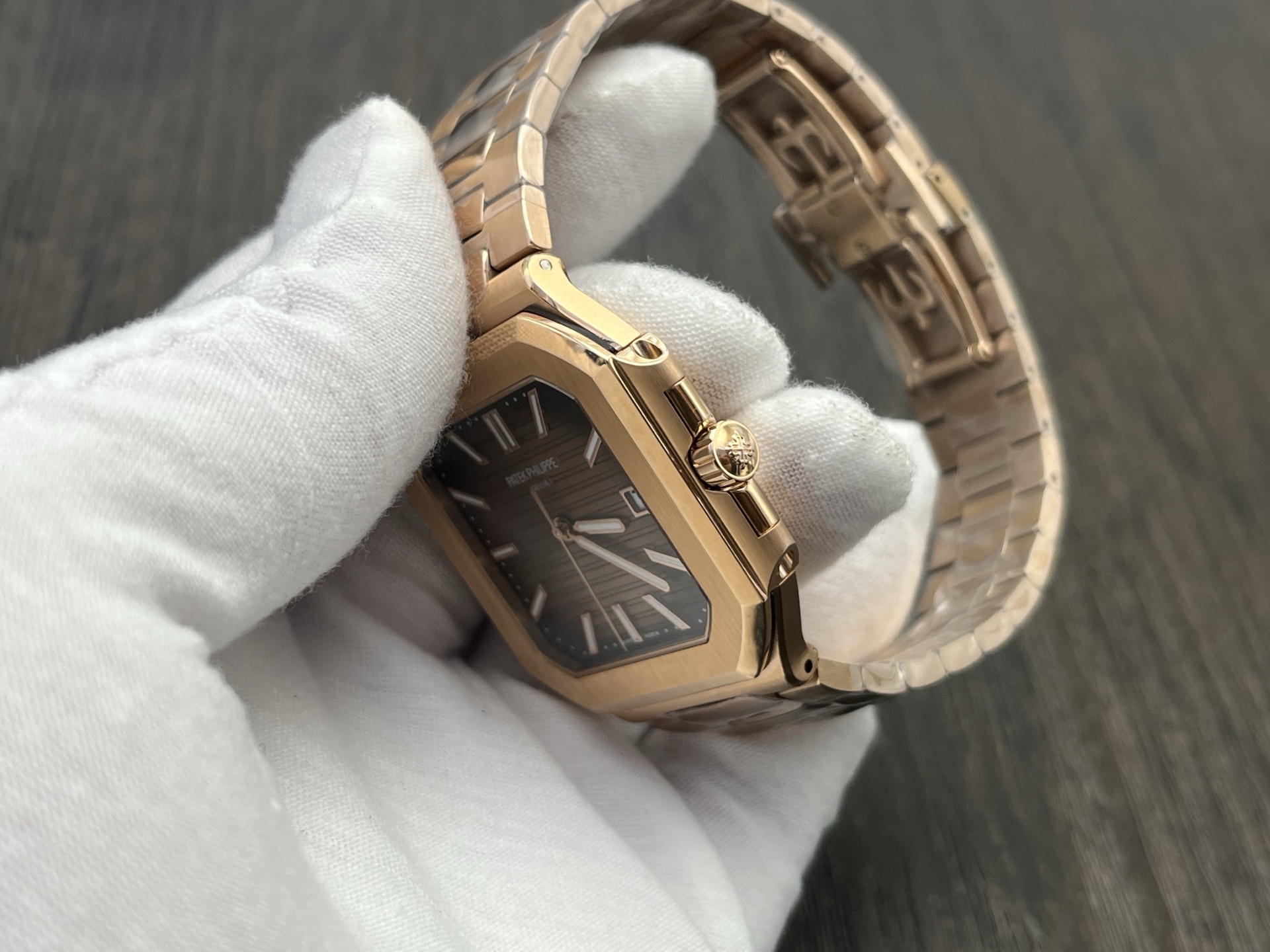 Patek Philippe Cubitus Series Automatic 45mm Coffee Dial 18K Rose Gold - Image 5