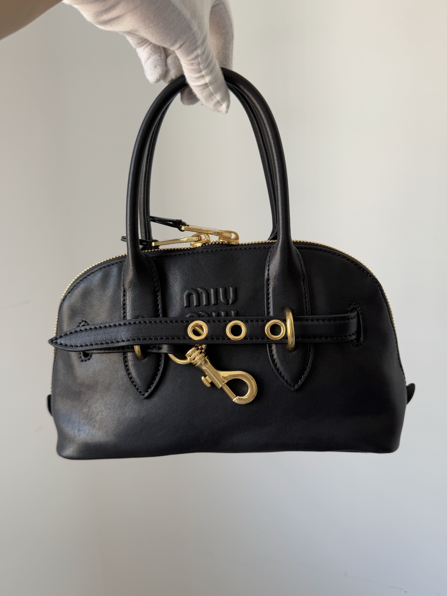 MIU MIU Aventure Nappa Leather Shoulder Crossbody Handbag – Black - Image 2