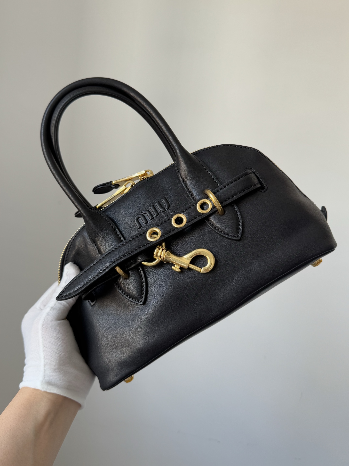 MIU MIU Aventure Nappa Leather Shoulder Crossbody Handbag – Black - Image 7