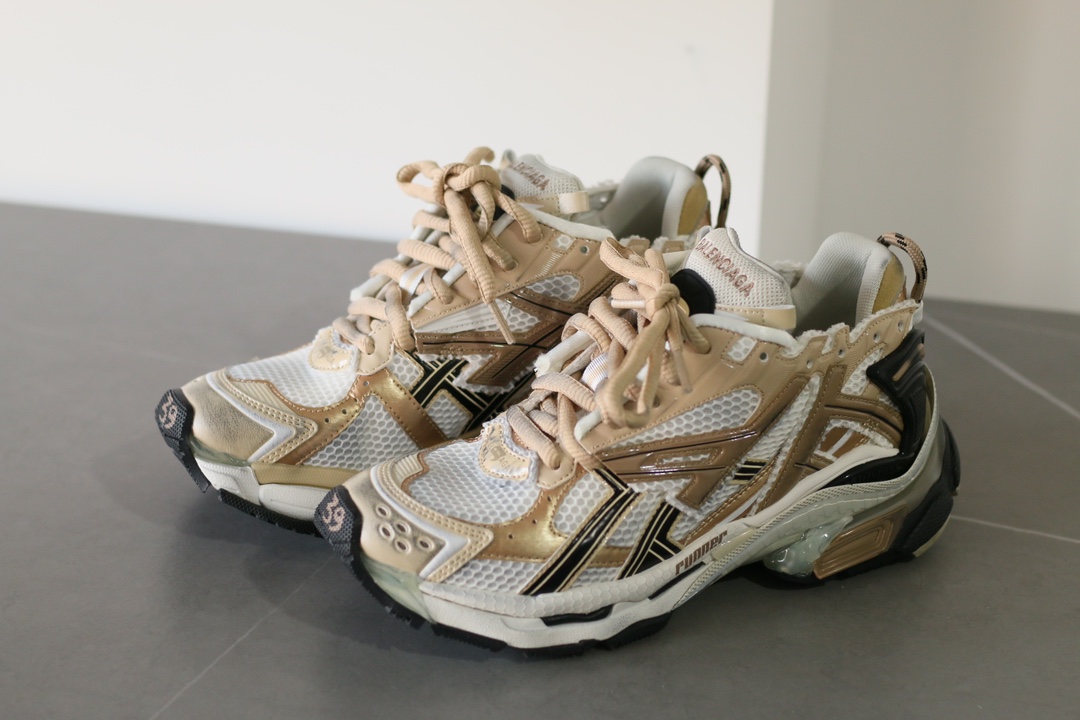 Balenciaga Runner Thick-Soled Low-Top Distressed Beige Gold Sneakers - Image 7