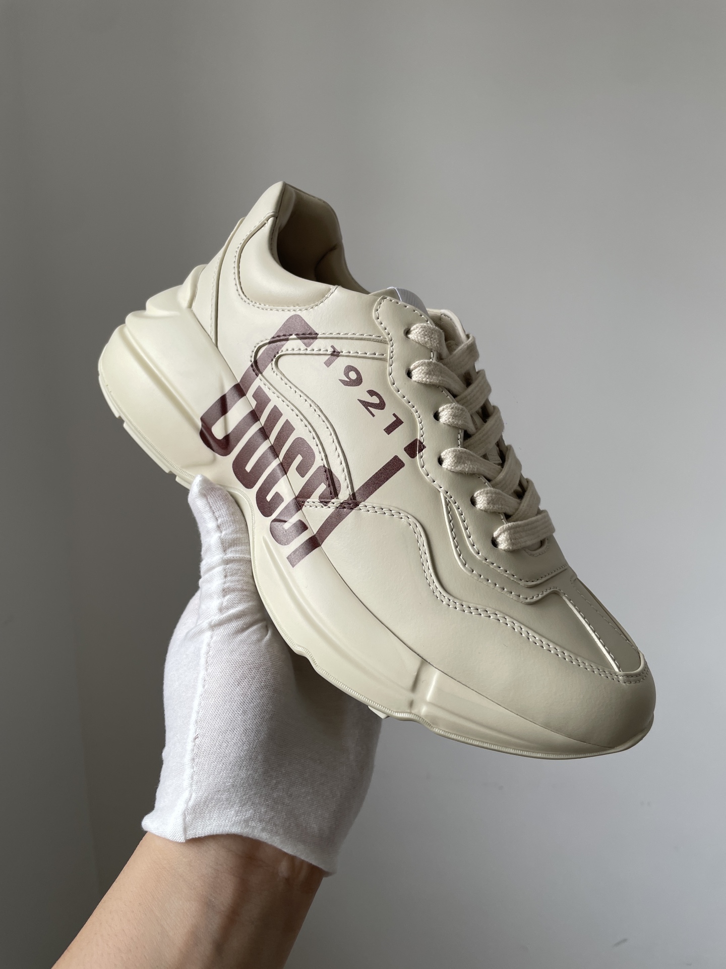 Gucci Rhyton Retro Low-Top Sneakers Unisex Ivory - Image 7