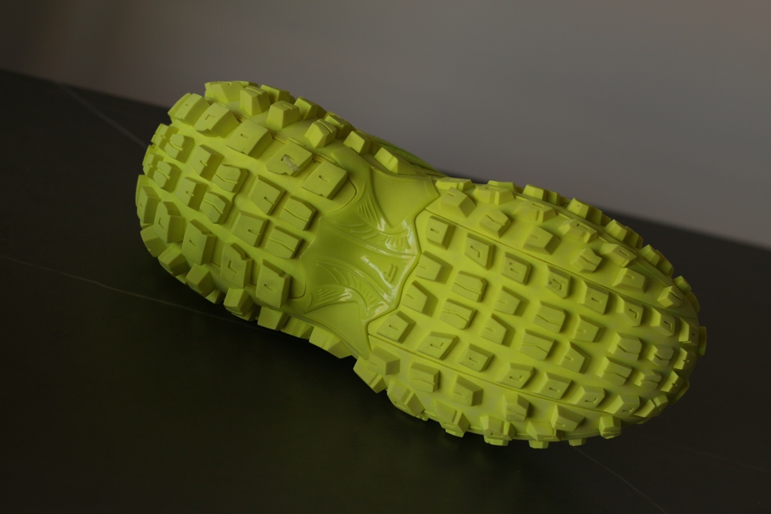 Balenciaga Defender Thick-Soled Low-Top Distressed Fluorescent Green Sneakers - Image 7