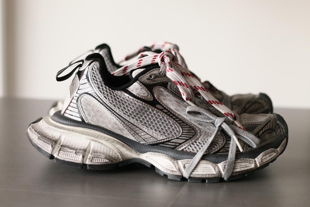 Balenciaga 3XL Mesh Lace-Up Low-Top Distressed Gray Sneakers - Image 2
