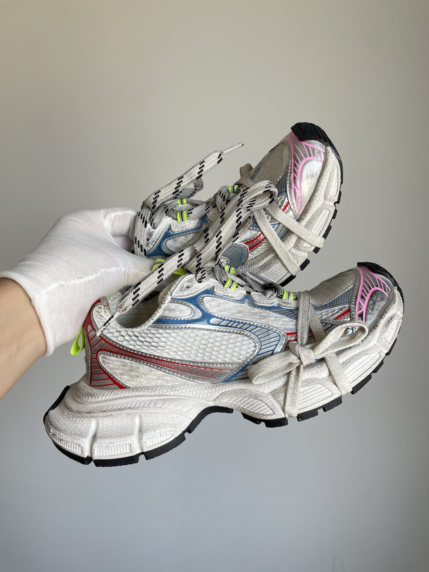 Balenciaga 3XL Mesh Lace-Up Low-Top Distressed White Red Blue Sneakers - Image 2