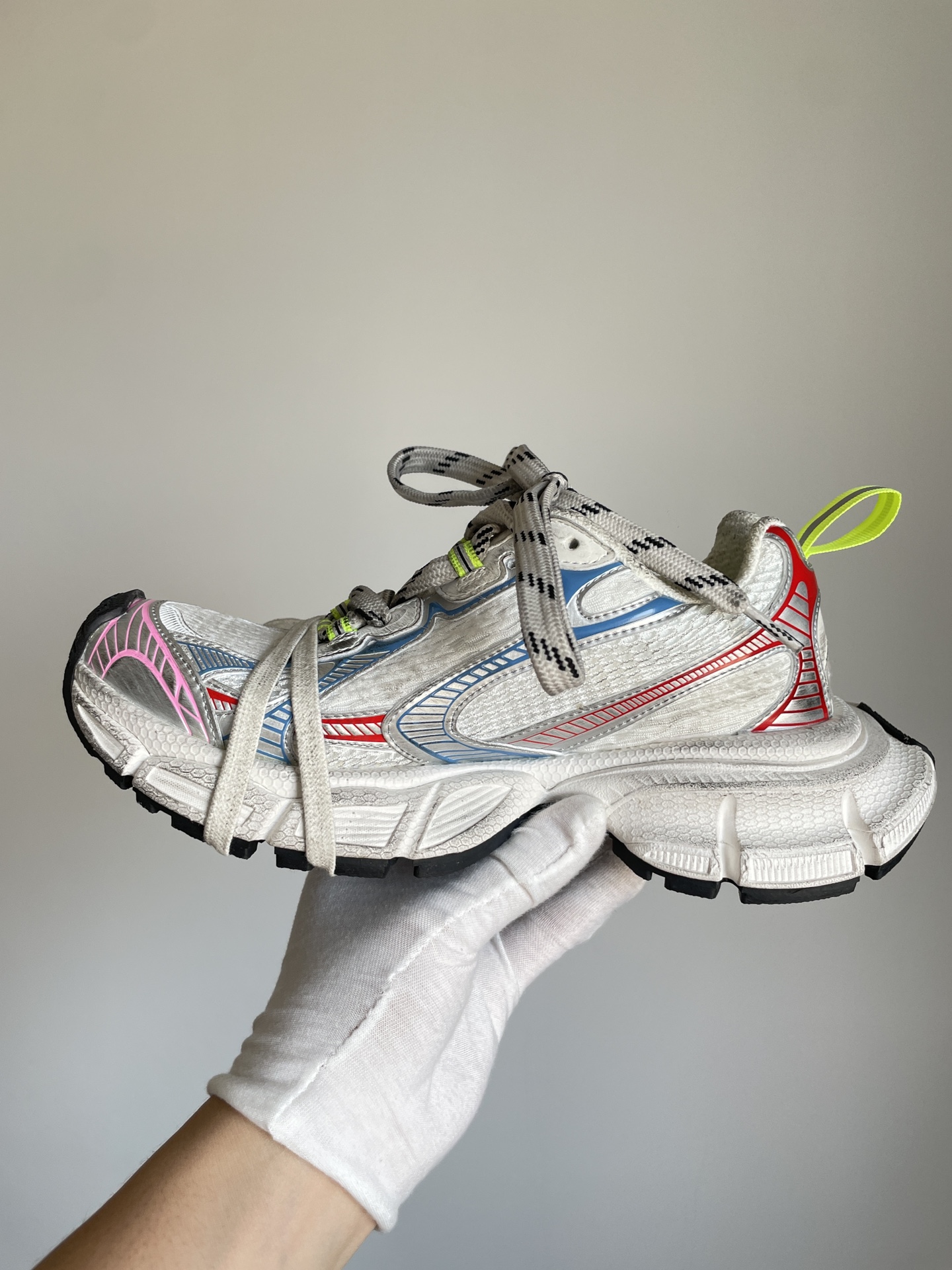 Balenciaga 3XL Mesh Lace-Up Low-Top Distressed White Red Blue Sneakers - Image 4