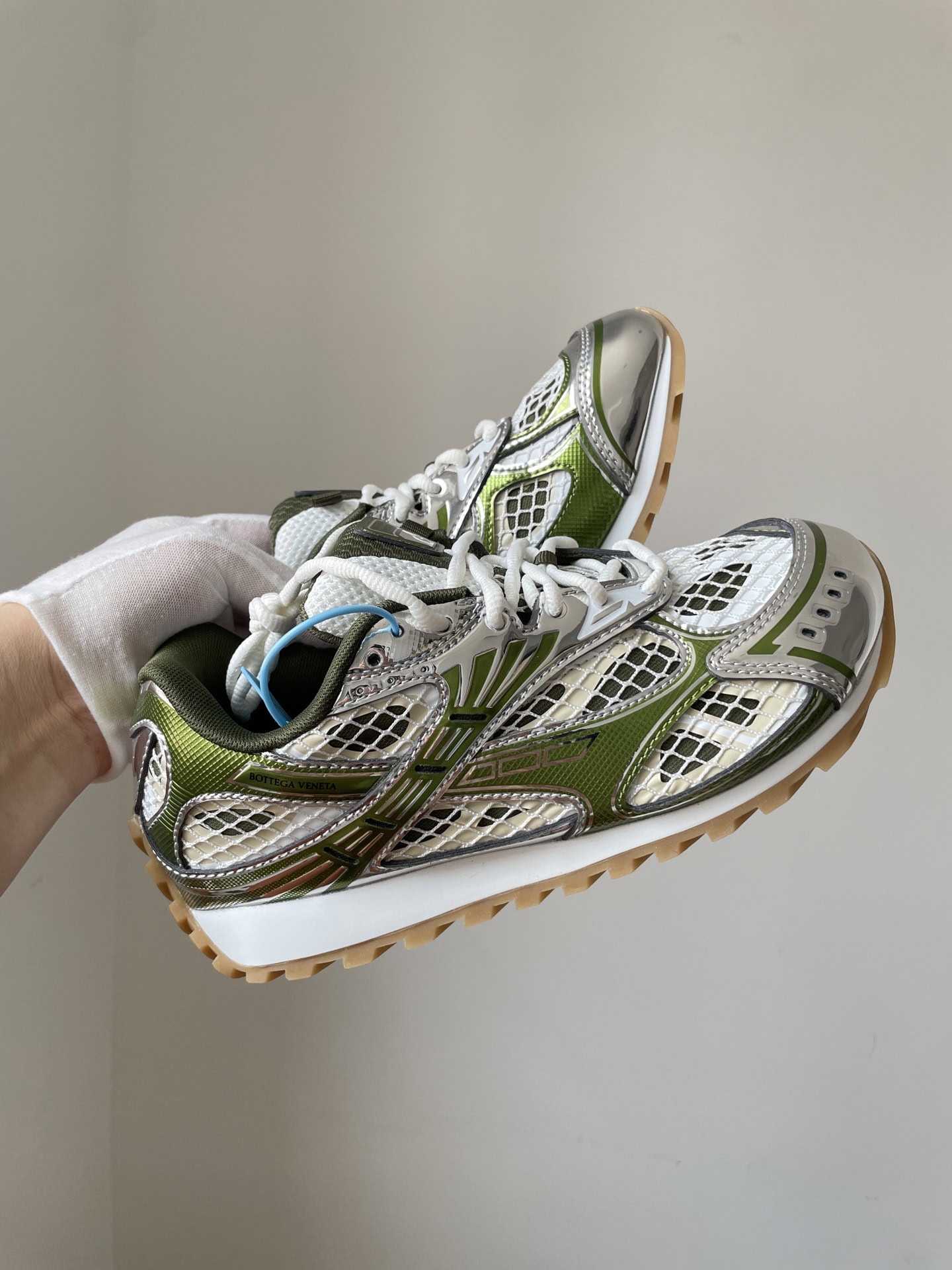 Bottega Veneta Orbit Round Toe Lace-Up Running Low-Top Sneakers Unisex Brown White - Image 2