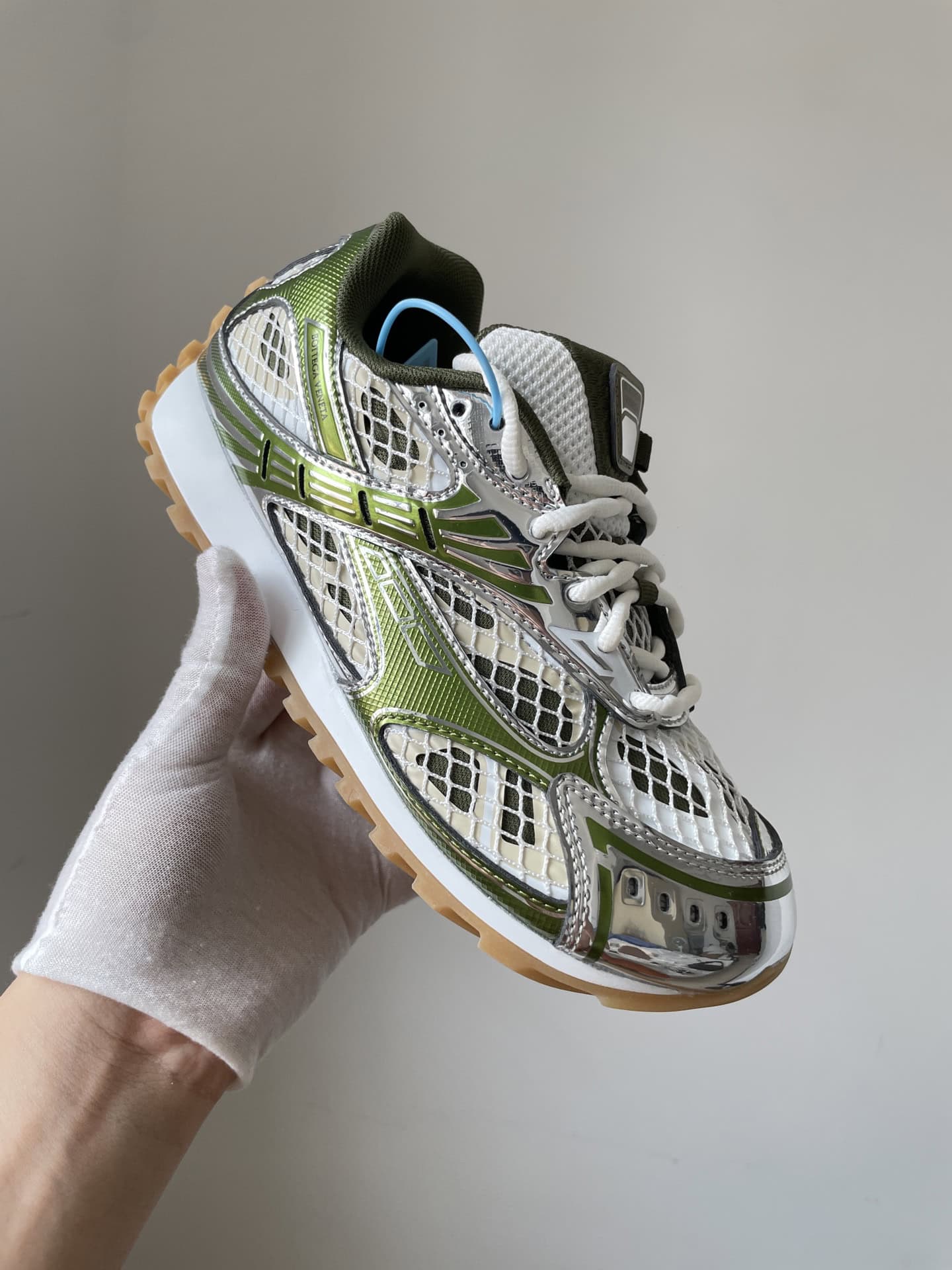 Bottega Veneta Orbit Round Toe Lace-Up Running Low-Top Sneakers Unisex Brown White - Image 4