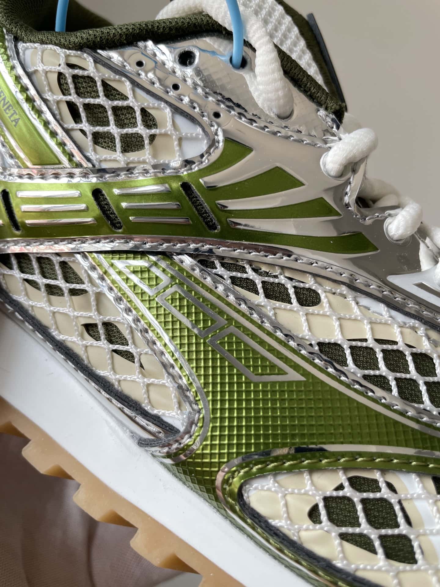 Bottega Veneta Orbit Round Toe Lace-Up Running Low-Top Sneakers Unisex Brown White - Image 7