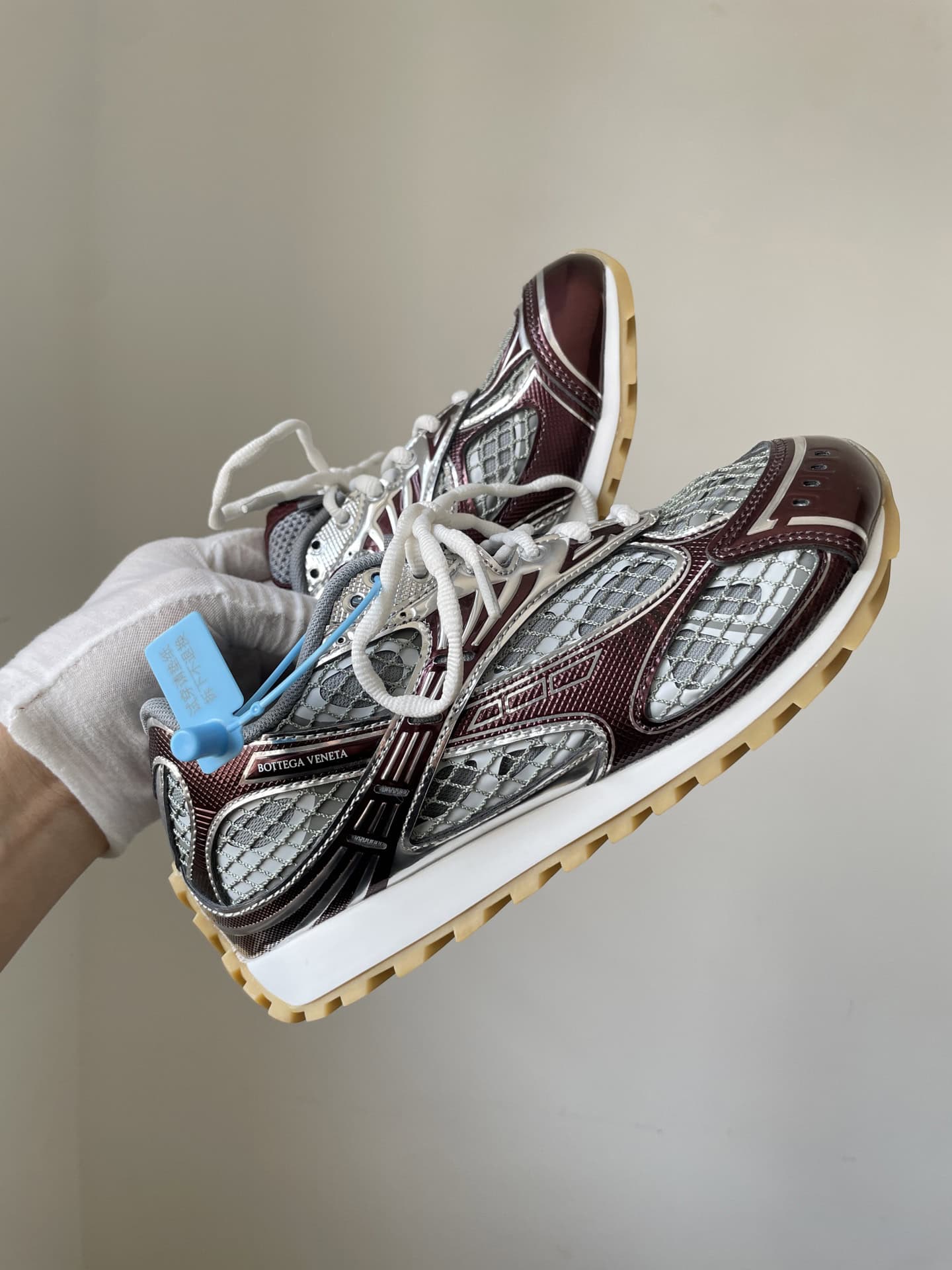 Bottega Veneta Orbit Fabric Comfortable Low-Top Sneakers Unisex Gray Red - Image 4