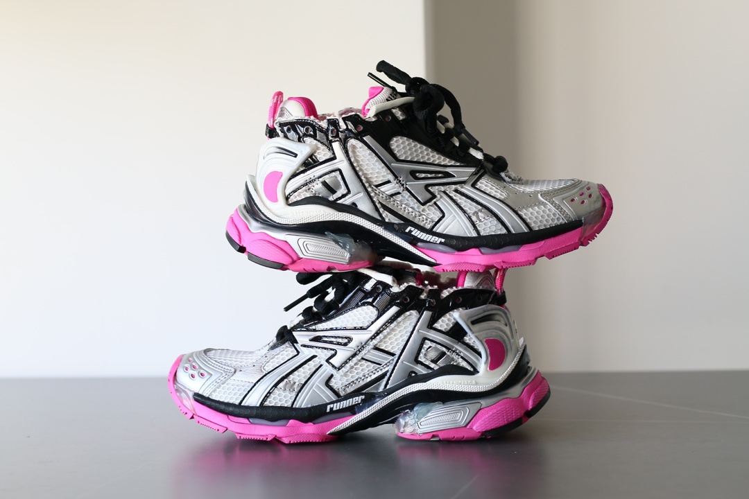 Balenciaga Runner Leather Round-Toe Lace-Up Low-Top Silver Gray Sneakers for Women - Image 7