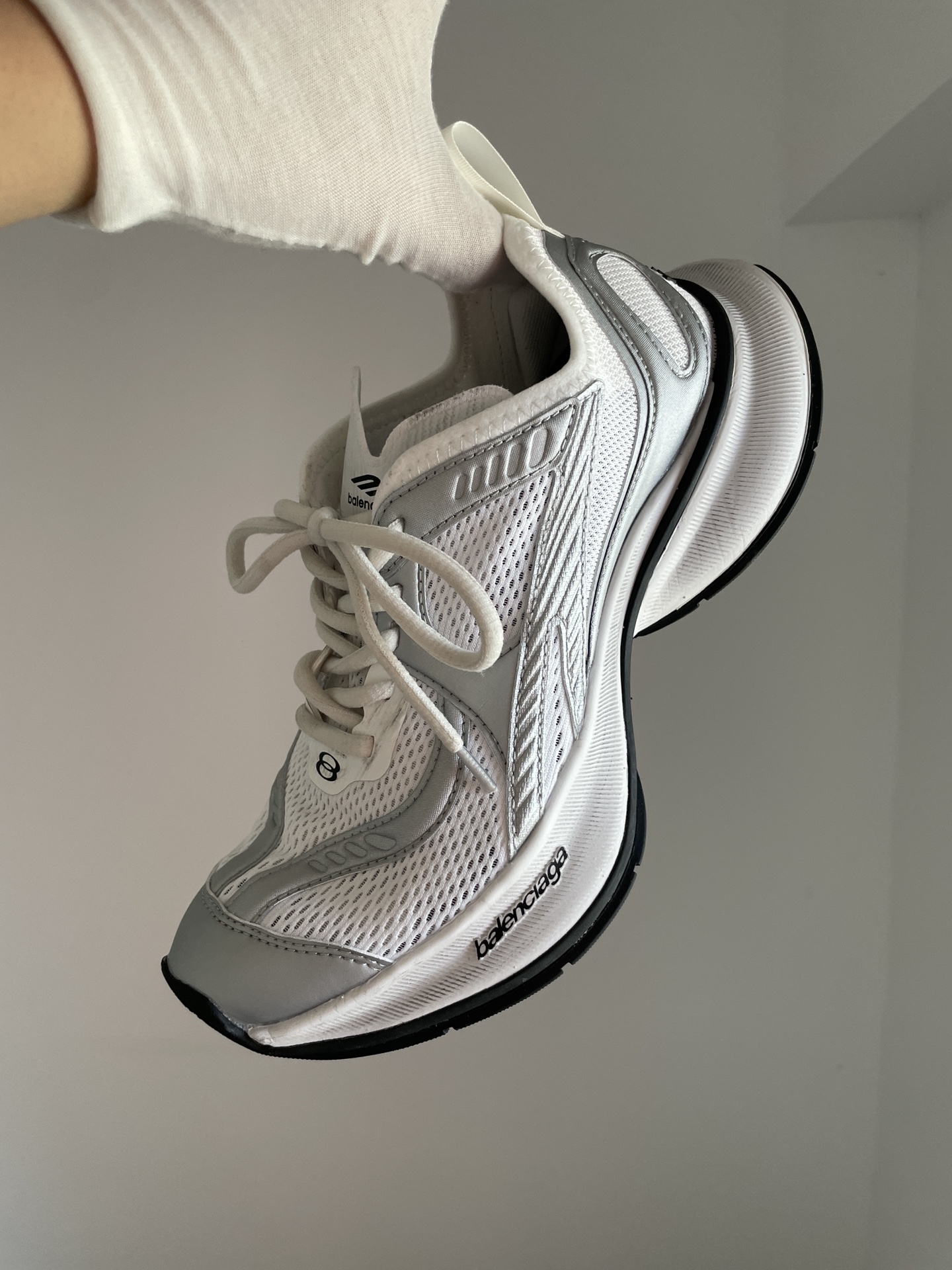 Balenciaga Circuit Round-Toe Low-Top Distressed Printed White Running Sneakers - Image 6