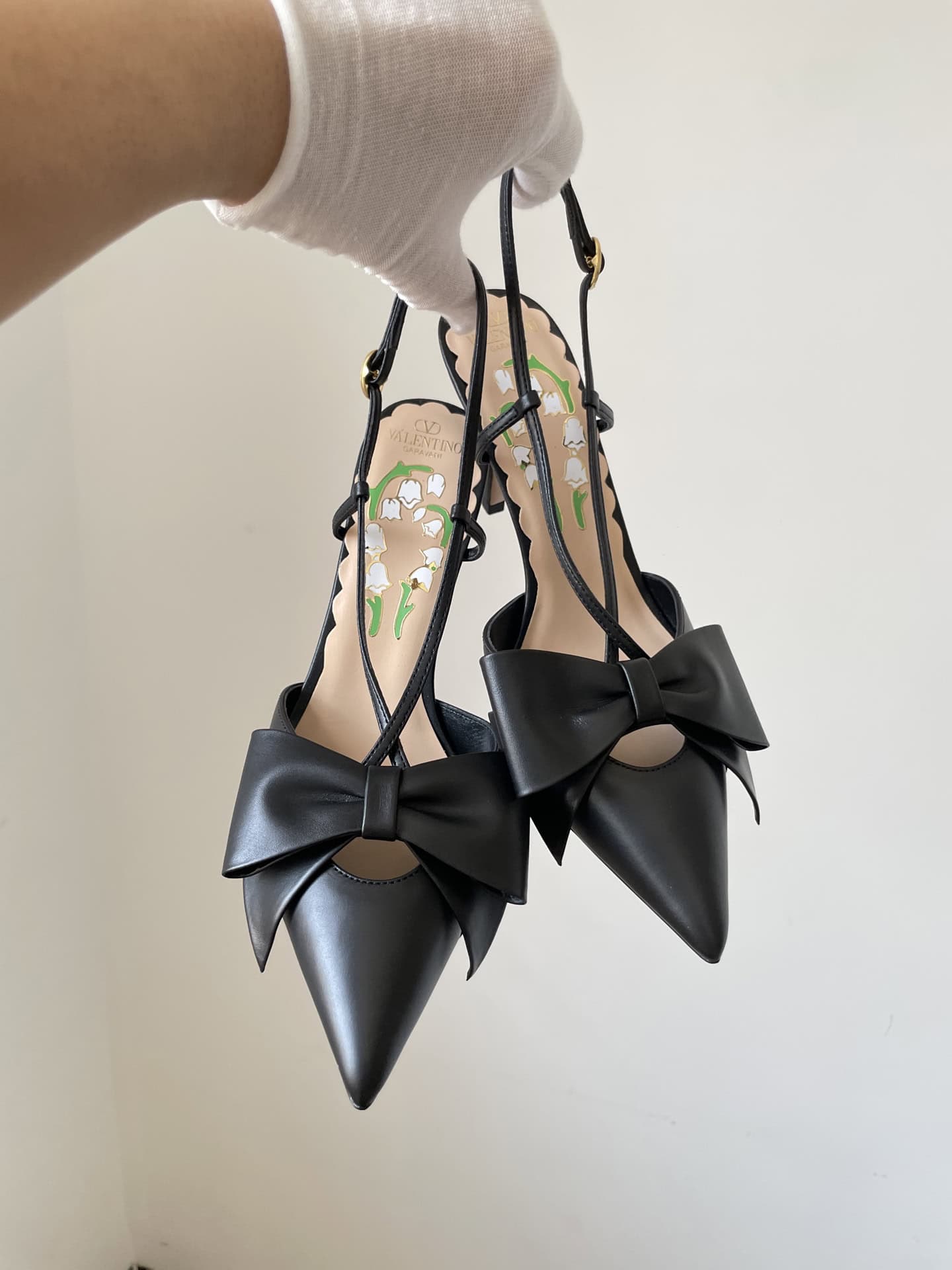 Valentino Bowow Lambskin Pointed Toe Buckle Stiletto Heels 8.5cm Women Black - Image 3