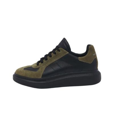 Alexander McQueen Oversized Sneaker Leather Round Toe Lace-Up Low-Top Sneakers Men Green