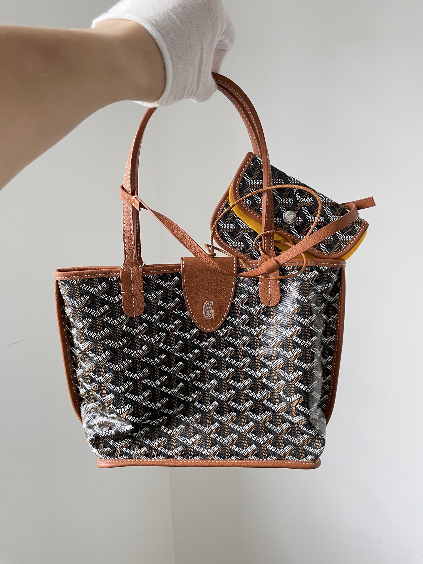 Goyard Anjou Mini Reversible Tote Bag with Y Pattern Coated Canvas and Leather Trim – Women - Image 5