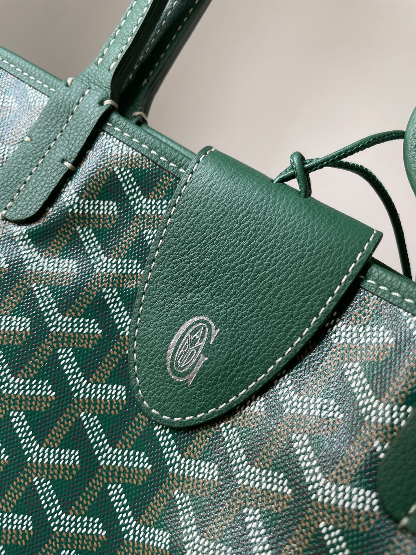 Goyard Anjou Mini Reversible Tote Bag with Y Pattern Coated Canvas and Leather Trim – Women - Image 3