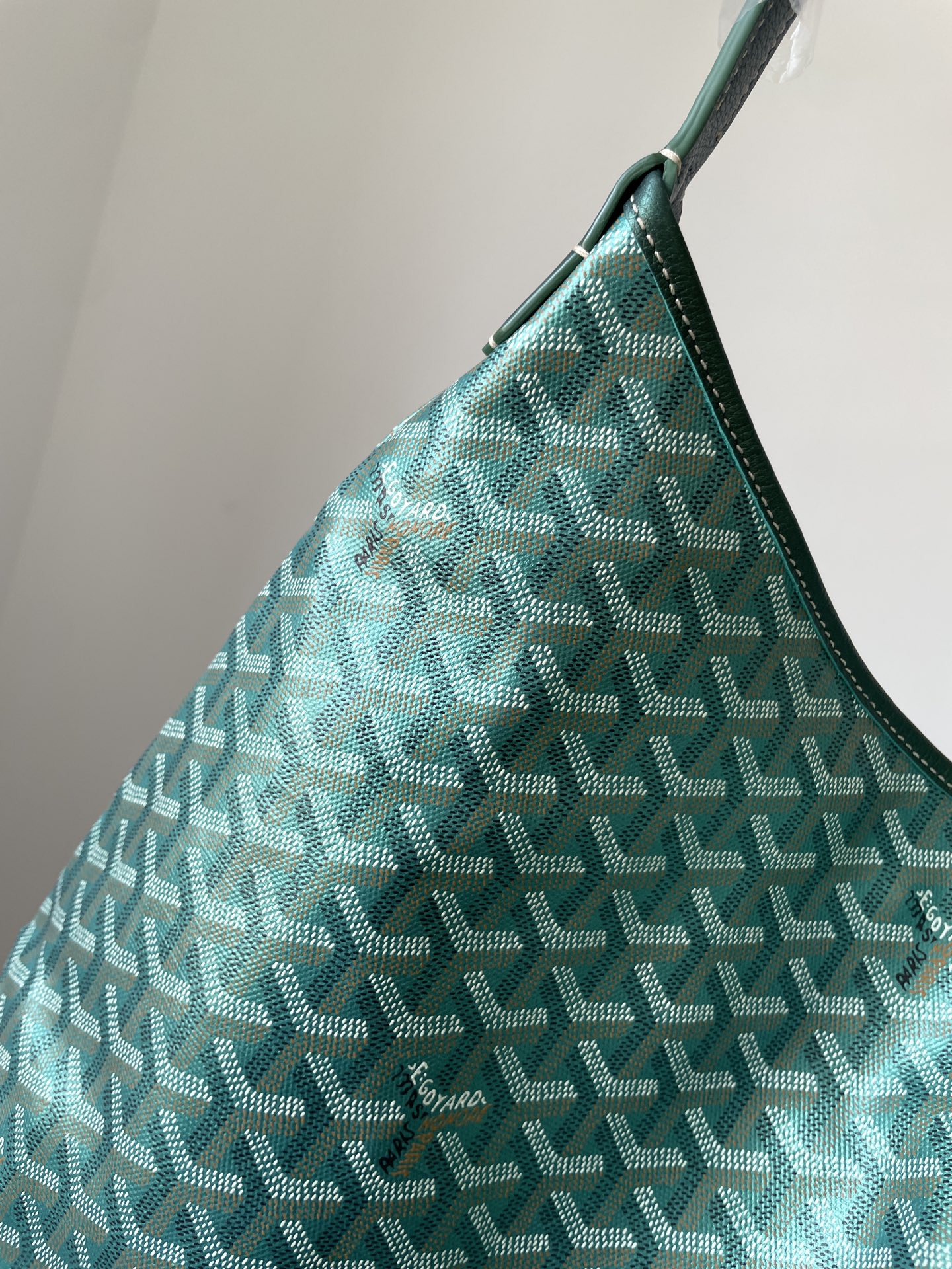 GOYARD Bohème Hobo Canvas & Calfskin Shoulder Tote – Green - Image 6