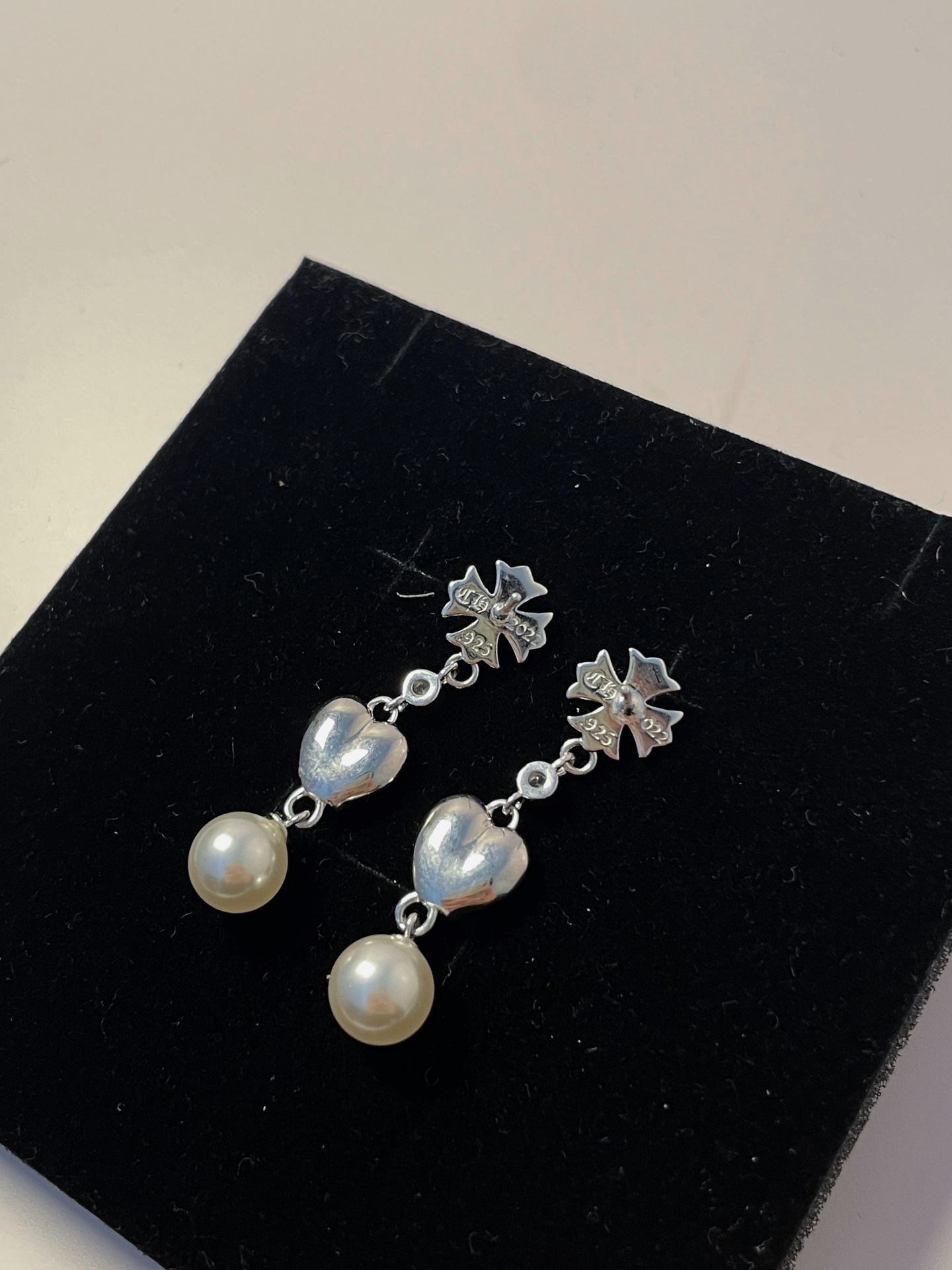 Chrome Hearts × Mikimoto Long Cross Earrings (Pearl Series) - Image 4