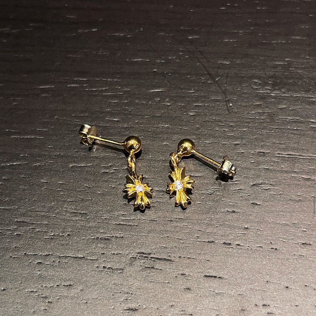 Chrome Hearts Gold-Plated Cross Earrings with Diamonds - Image 4