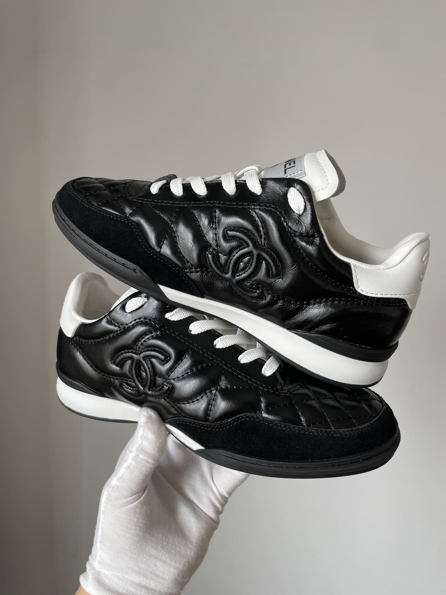 Chanel 25S Round Toe Flat Lace-Up Low-Top Sneakers Women Black - Image 5