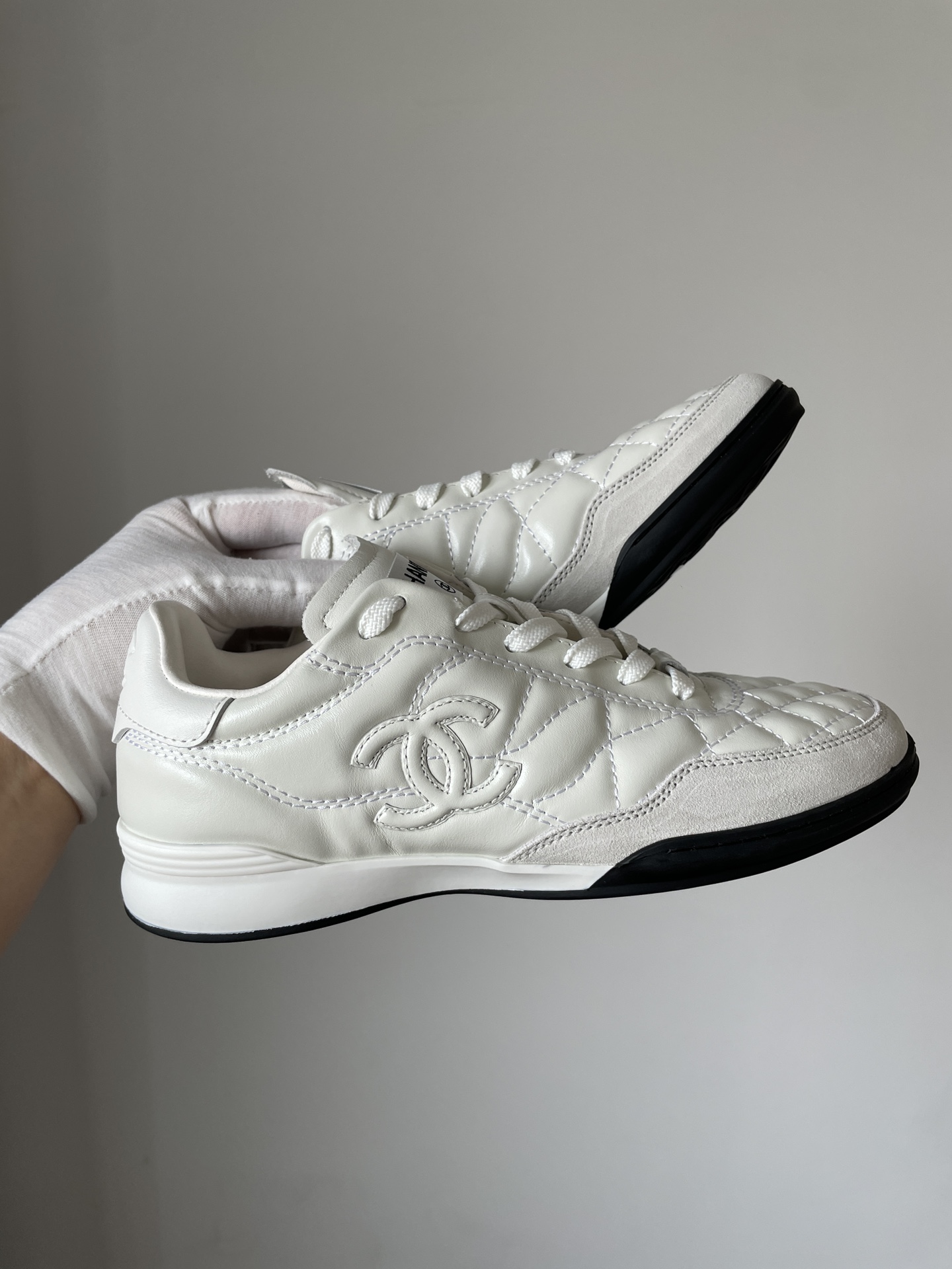 Chanel 25S Round Toe Lace-Up Low-Top Sneakers Women White - Image 2