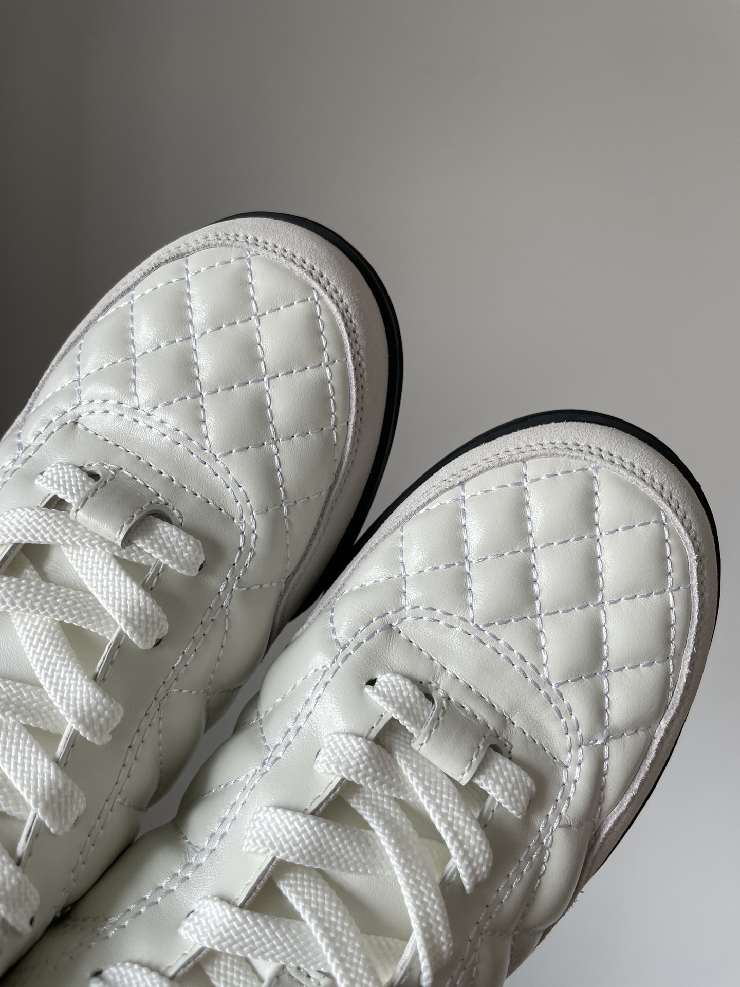 Chanel 25S Round Toe Lace-Up Low-Top Sneakers Women White - Image 3