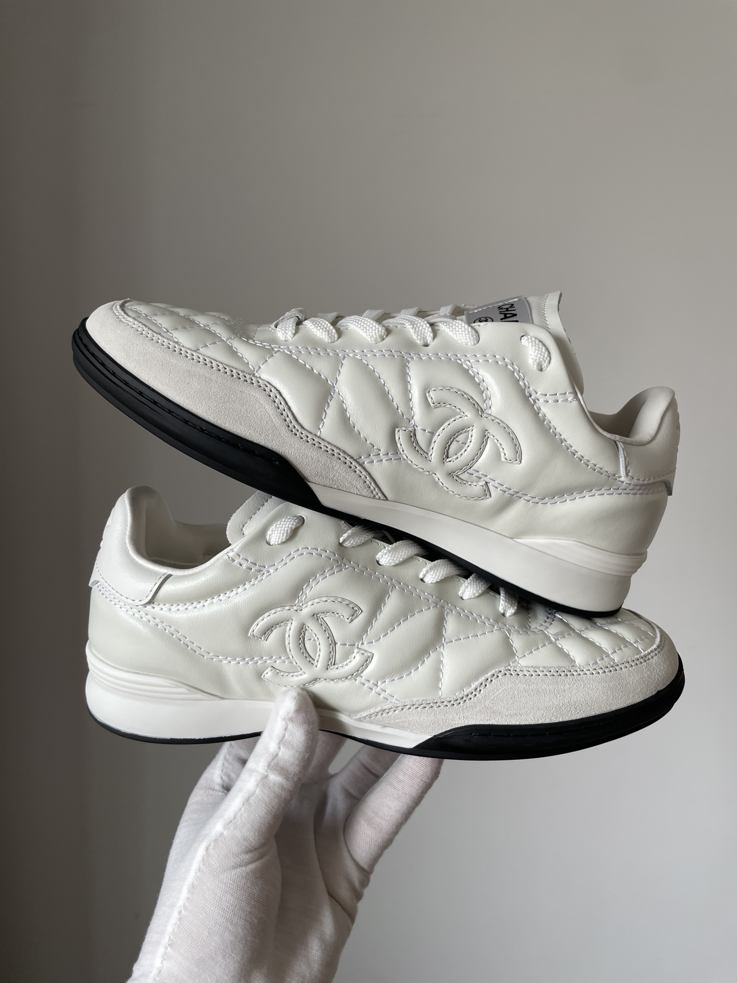 Chanel 25S Round Toe Lace-Up Low-Top Sneakers Women White - Image 4