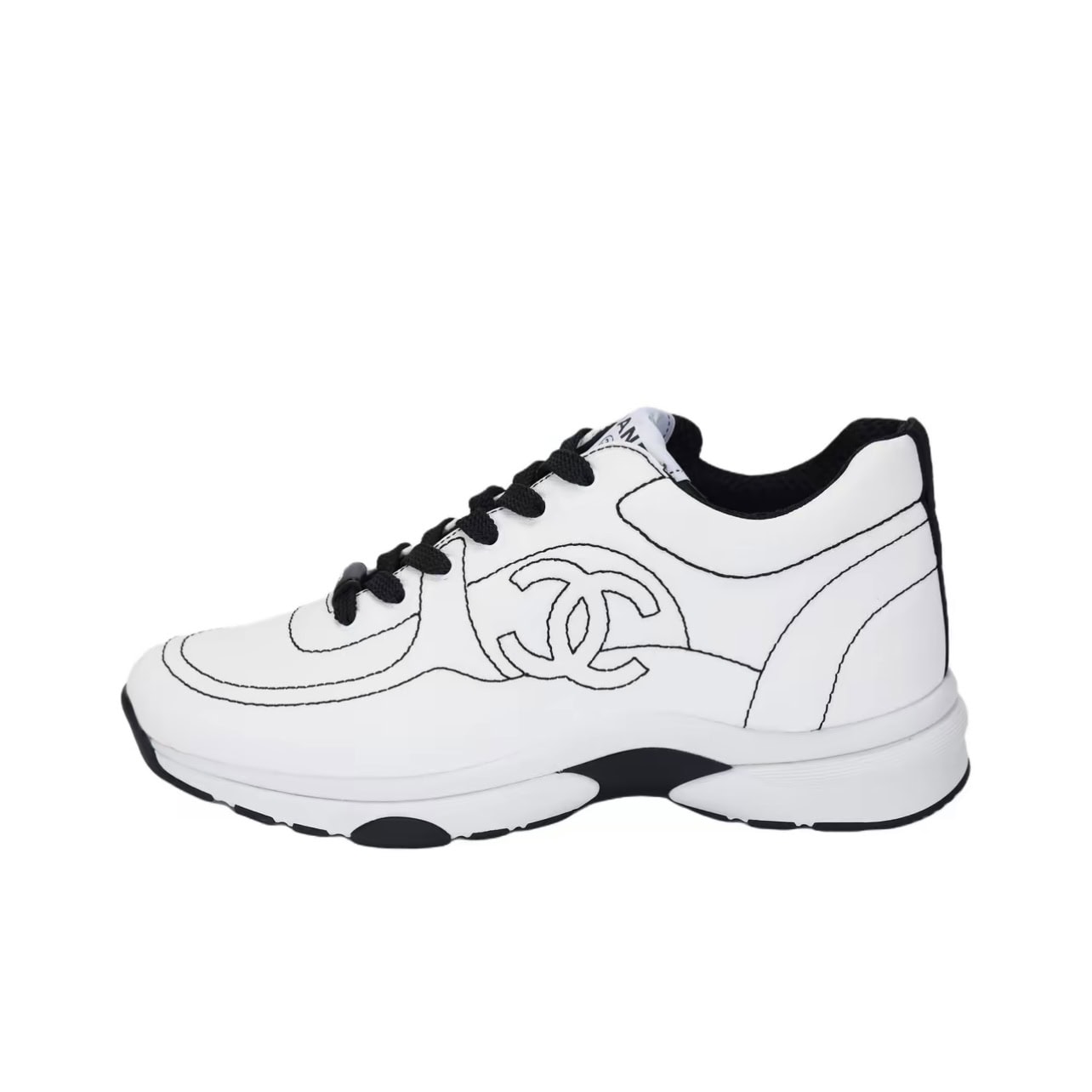 Chanel 25C Round Toe Platform Lace-Up Low-Top Sneakers Women White