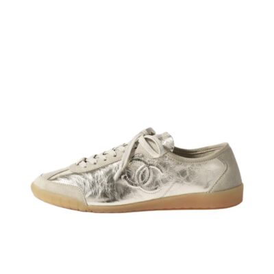 Chanel 25A Calfskin Round Toe Lace-Up Low-Top Sneakers Women Silver
