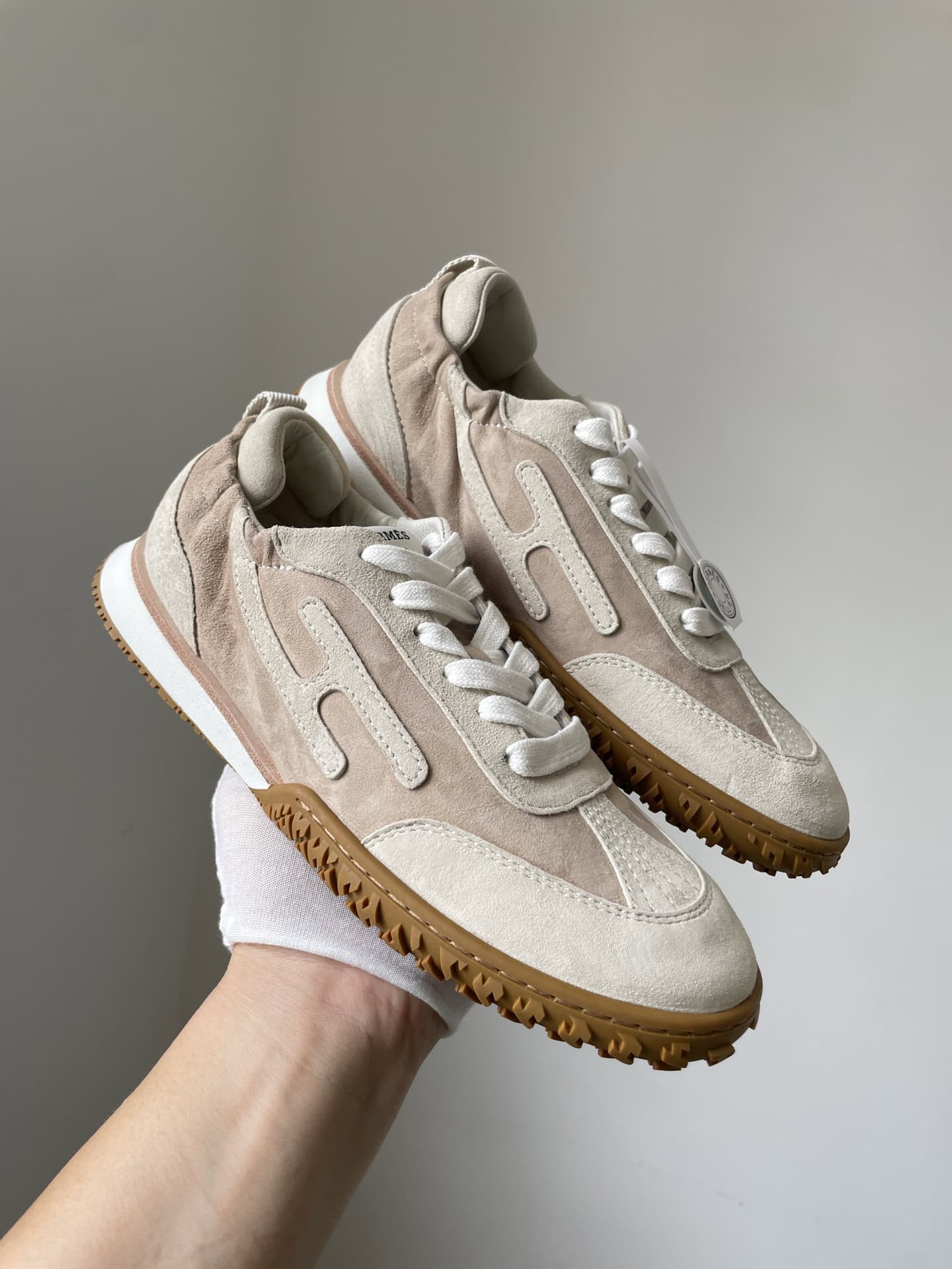 Hermes Jet Leather Round Toe Lace-Up Low-Top Trainers Unisex Off White - Image 2