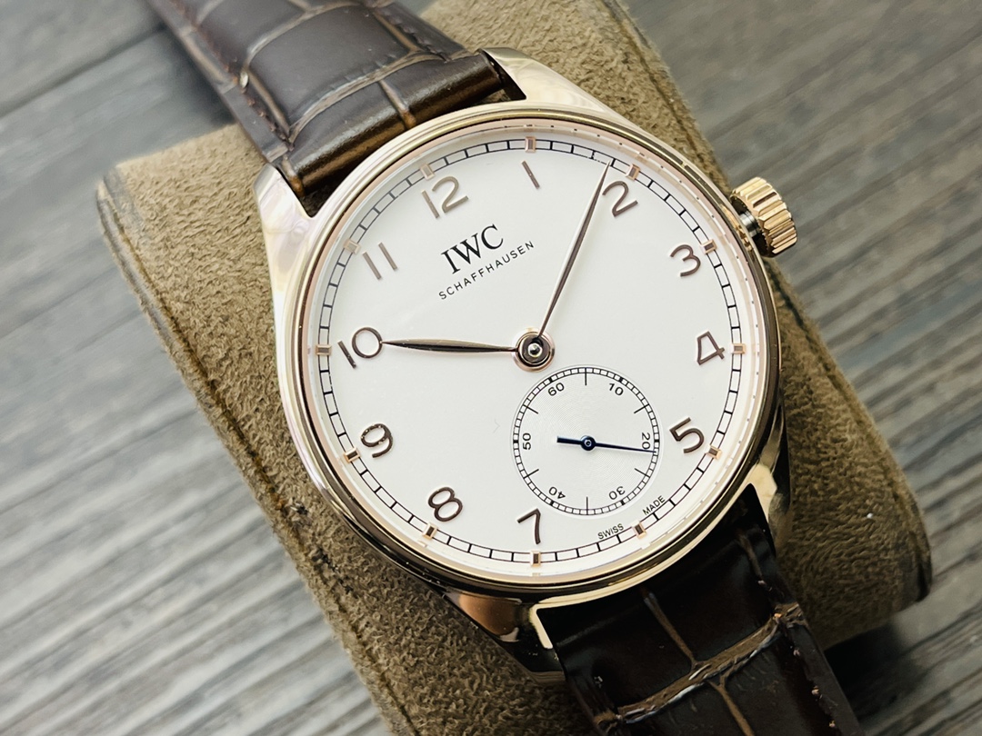 IWC Portuguese Automatic IW358306 Men's Watch 40.4mm White Dial 18ct Rose Gold Case Leather Strap - Image 3