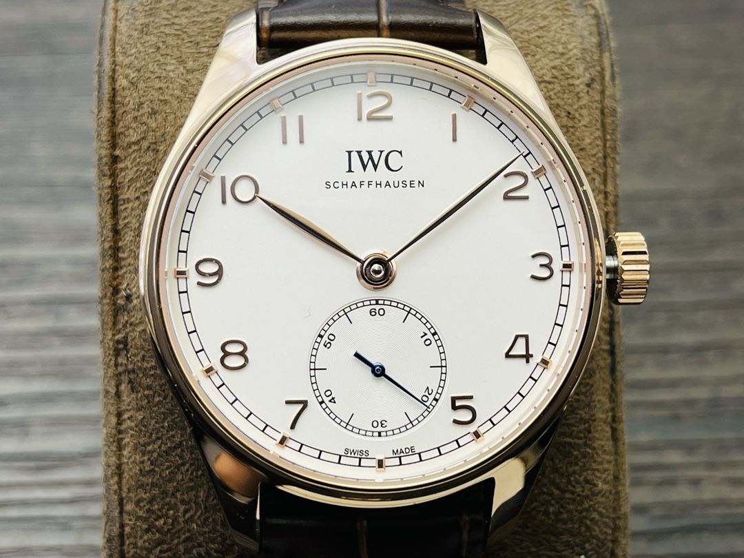IWC Portuguese Automatic IW358306 Men's Watch 40.4mm White Dial 18ct Rose Gold Case Leather Strap - Image 5