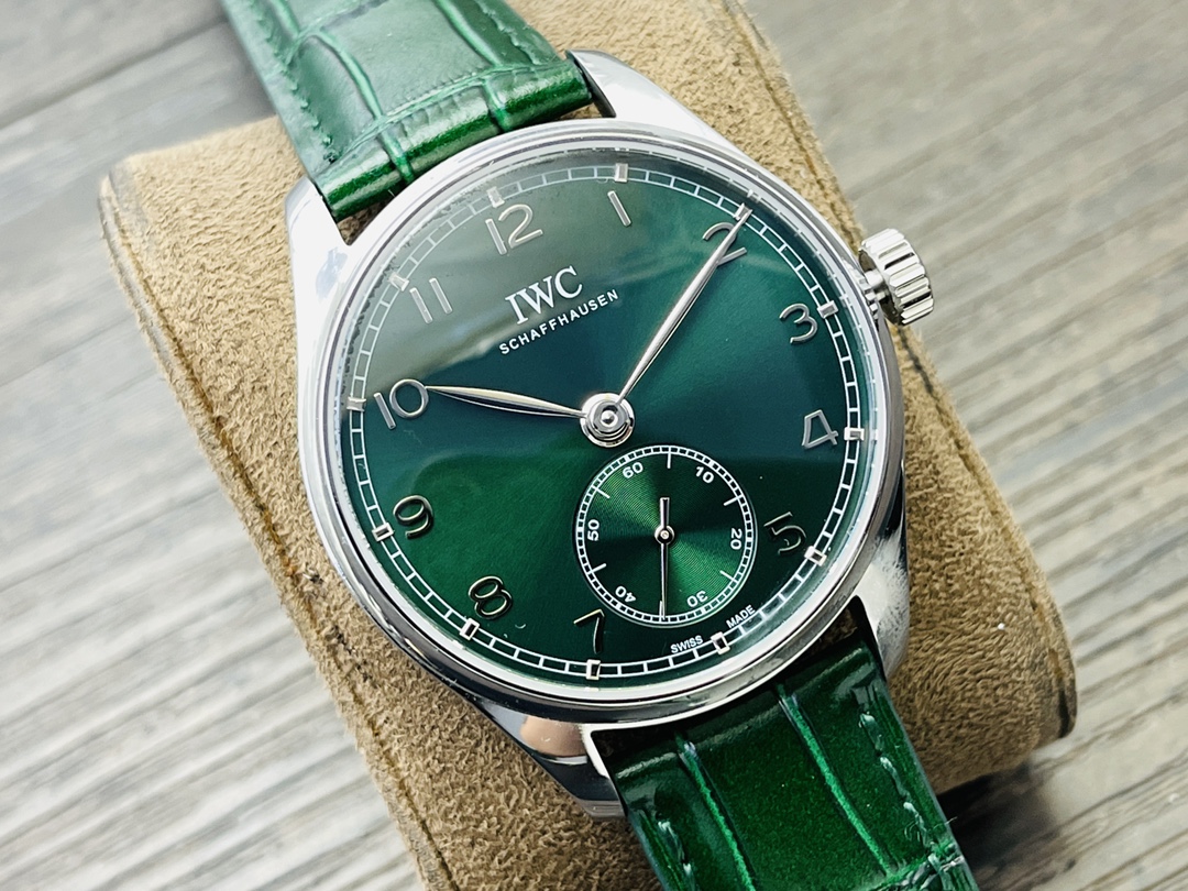 IWC Portuguese Automatic IW358310 Men's Watch 40.4mm Green Dial Stainless Steel Case Leather Strap - Image 3