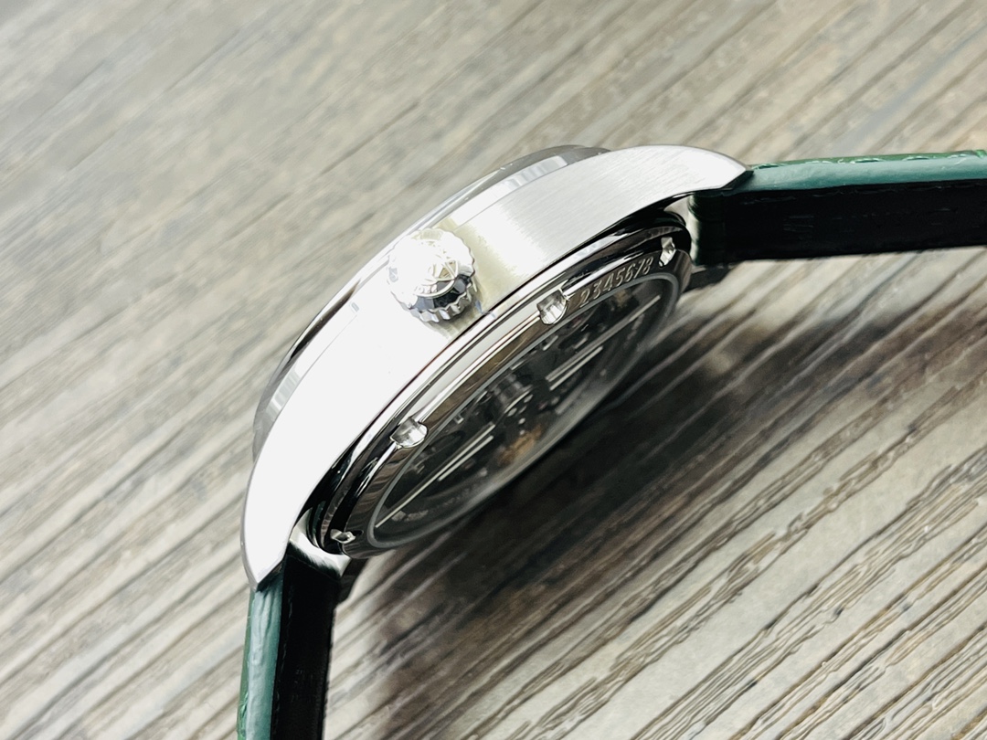 IWC Portuguese Automatic IW358310 Men's Watch 40.4mm Green Dial Stainless Steel Case Leather Strap - Image 6