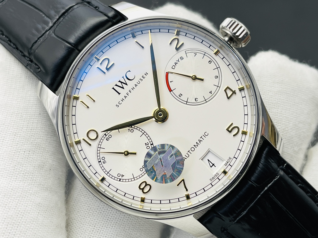 IWC Portuguese Automatic 42.3mm White Dial Stainless Steel Case Leather Strap - Image 5