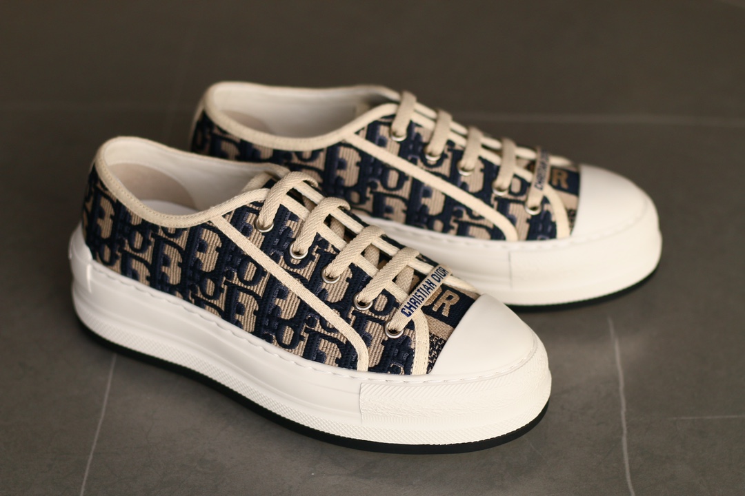 Dior Walk'n'Dior Embroidered Oblique Low-Top Sneakers Women Beige - Image 3