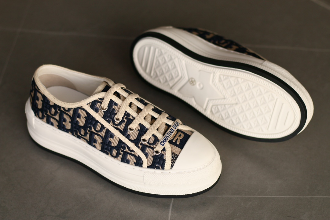 Dior Walk'n'Dior Embroidered Oblique Low-Top Sneakers Women Beige - Image 5